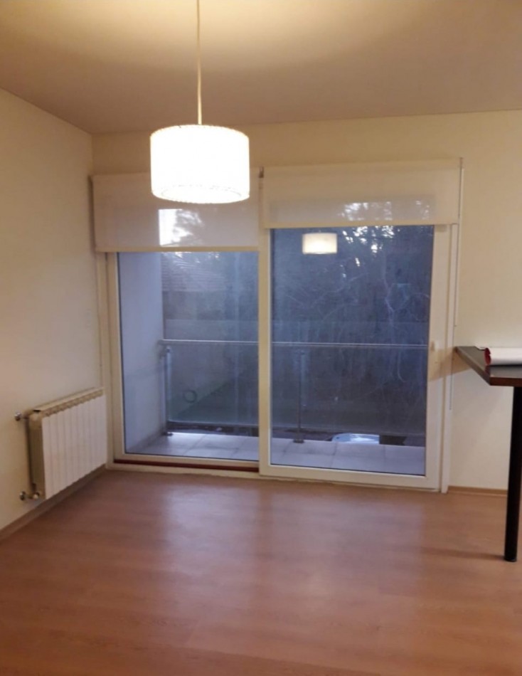 Venta Semipiso 2 ambientes Zona Golf