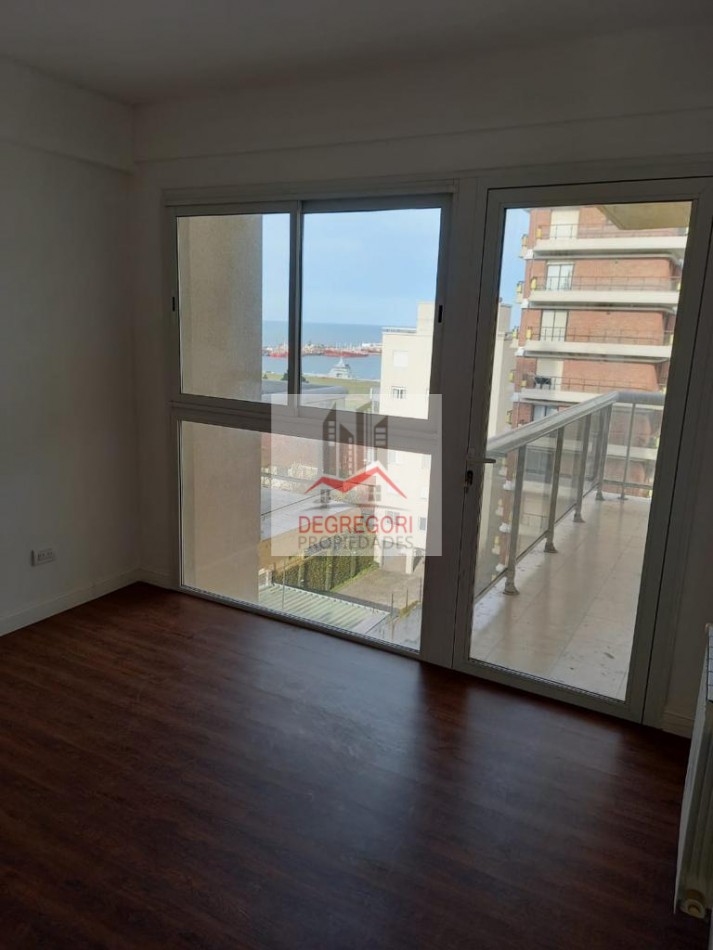 SEMIPISO 2 AMB, CON COCHERA 